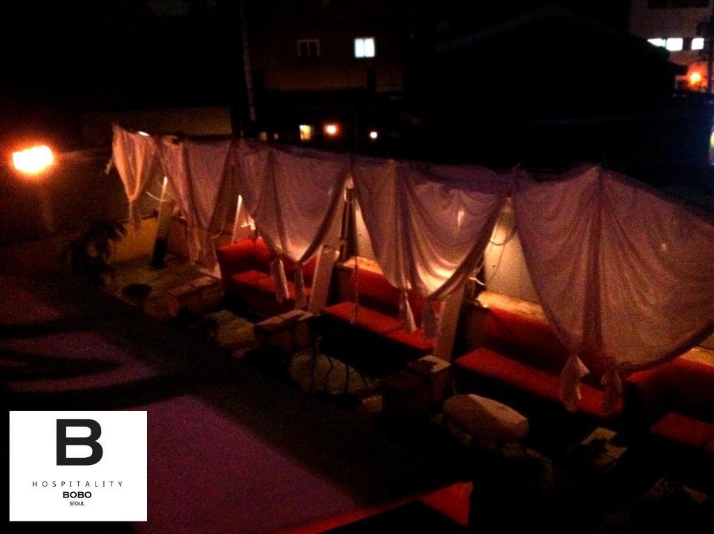 Bobo Hotel Hongdae Seúl Exterior foto