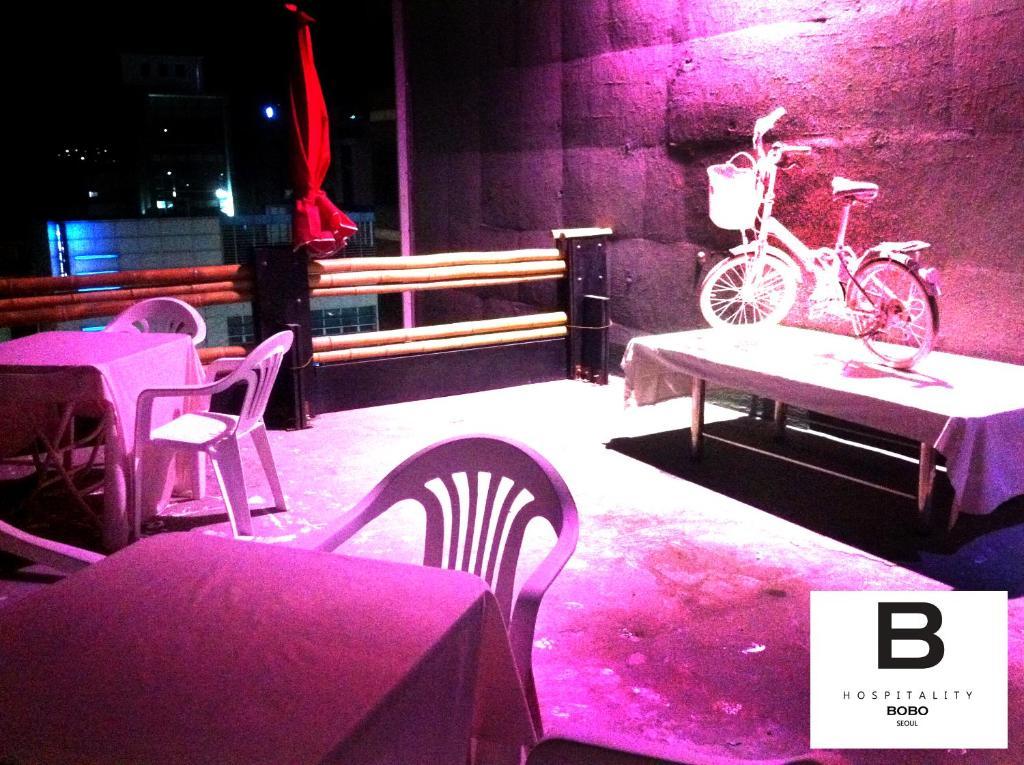 Bobo Hotel Hongdae Seúl Exterior foto